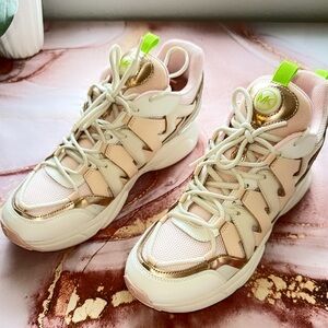 MICHAEL Michael Kors Women's Sneakers - Cream and Gold